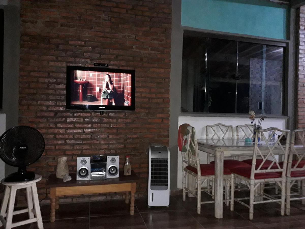 Chácara Família H Caratinga Exterior foto