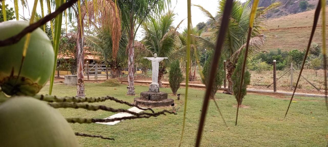 Chácara Família H Caratinga Exterior foto