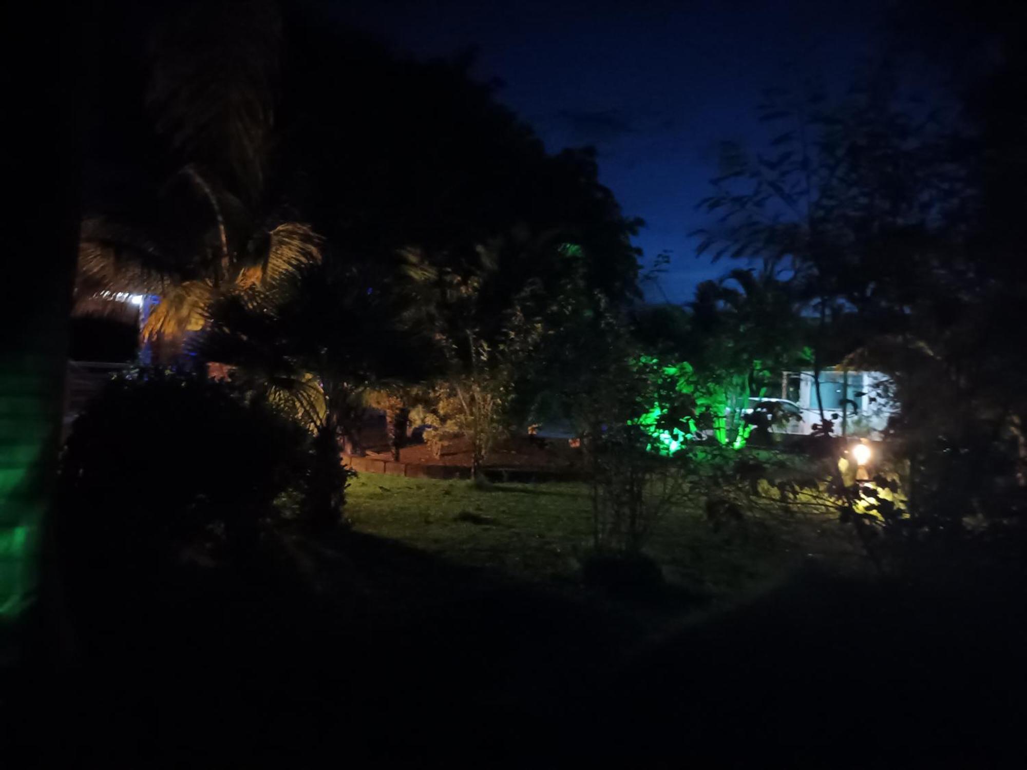 Chácara Família H Caratinga Exterior foto